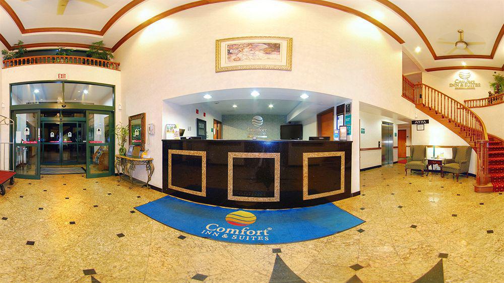 Comfort Inn & Suites Taylor Dış mekan fotoğraf