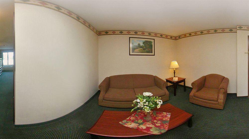 Comfort Inn & Suites Taylor Dış mekan fotoğraf