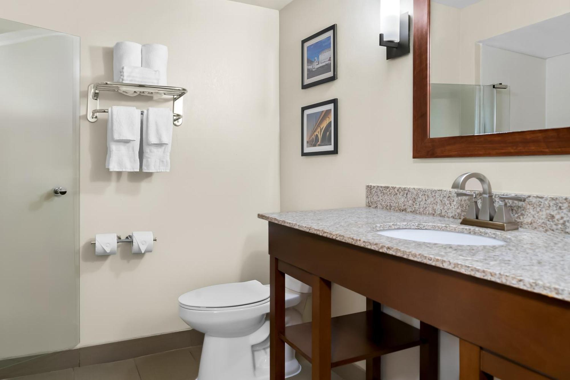 Comfort Inn & Suites Taylor Dış mekan fotoğraf